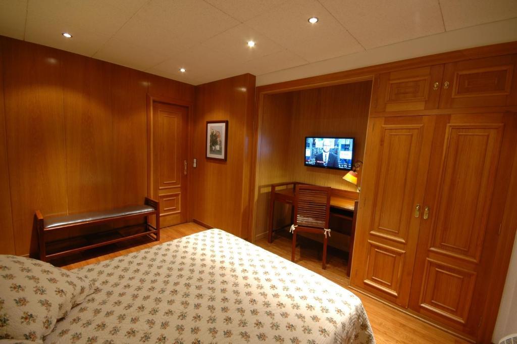 Hotel Els Puis เอสเตร์รี ดาเนว ห้อง รูปภาพ