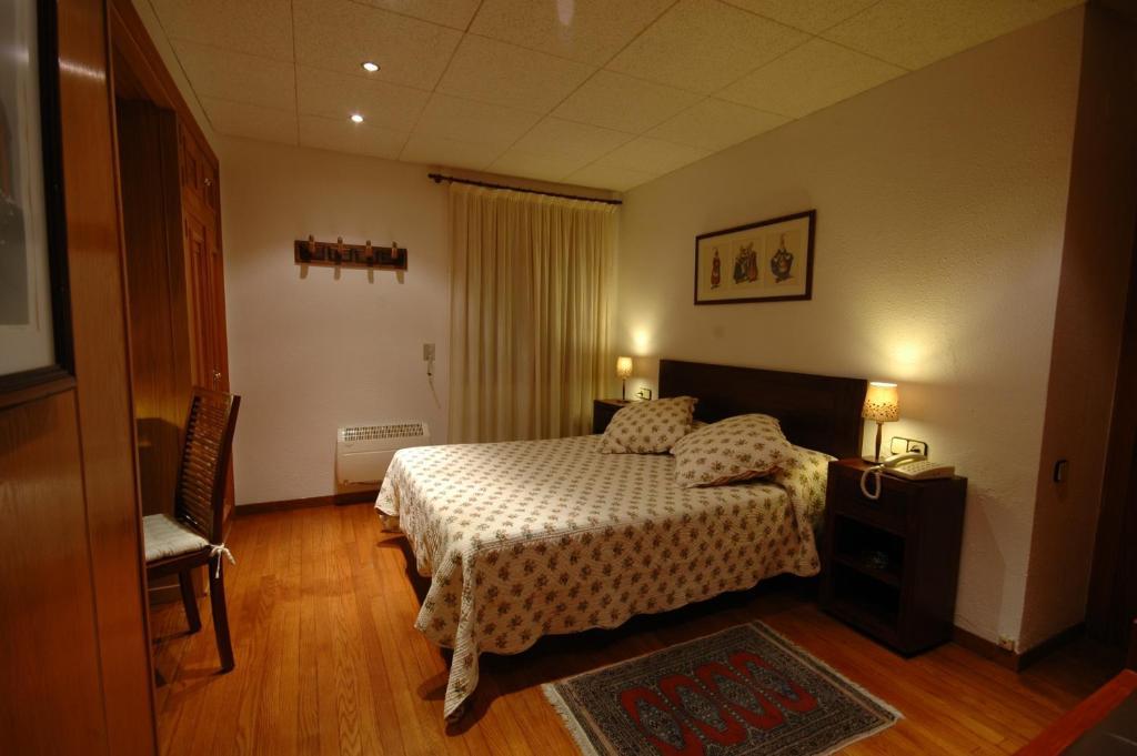 Hotel Els Puis เอสเตร์รี ดาเนว ห้อง รูปภาพ