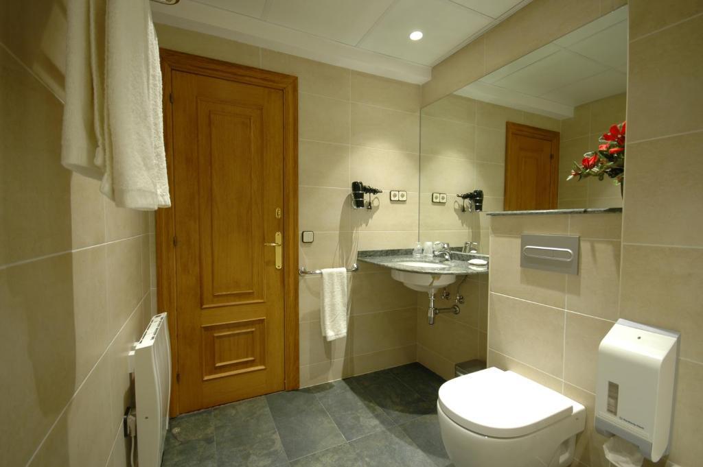 Hotel Els Puis เอสเตร์รี ดาเนว ห้อง รูปภาพ